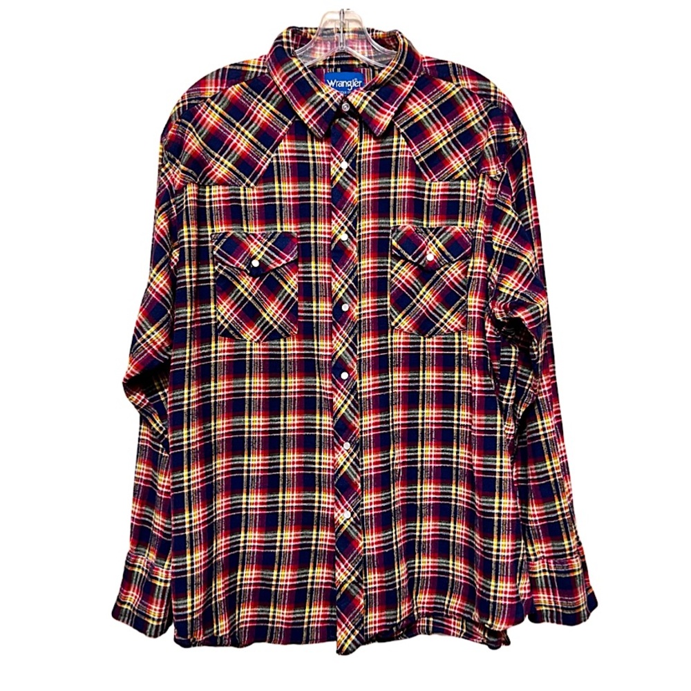 Wrangler Men’s Red Plaid Button-Up Shirt